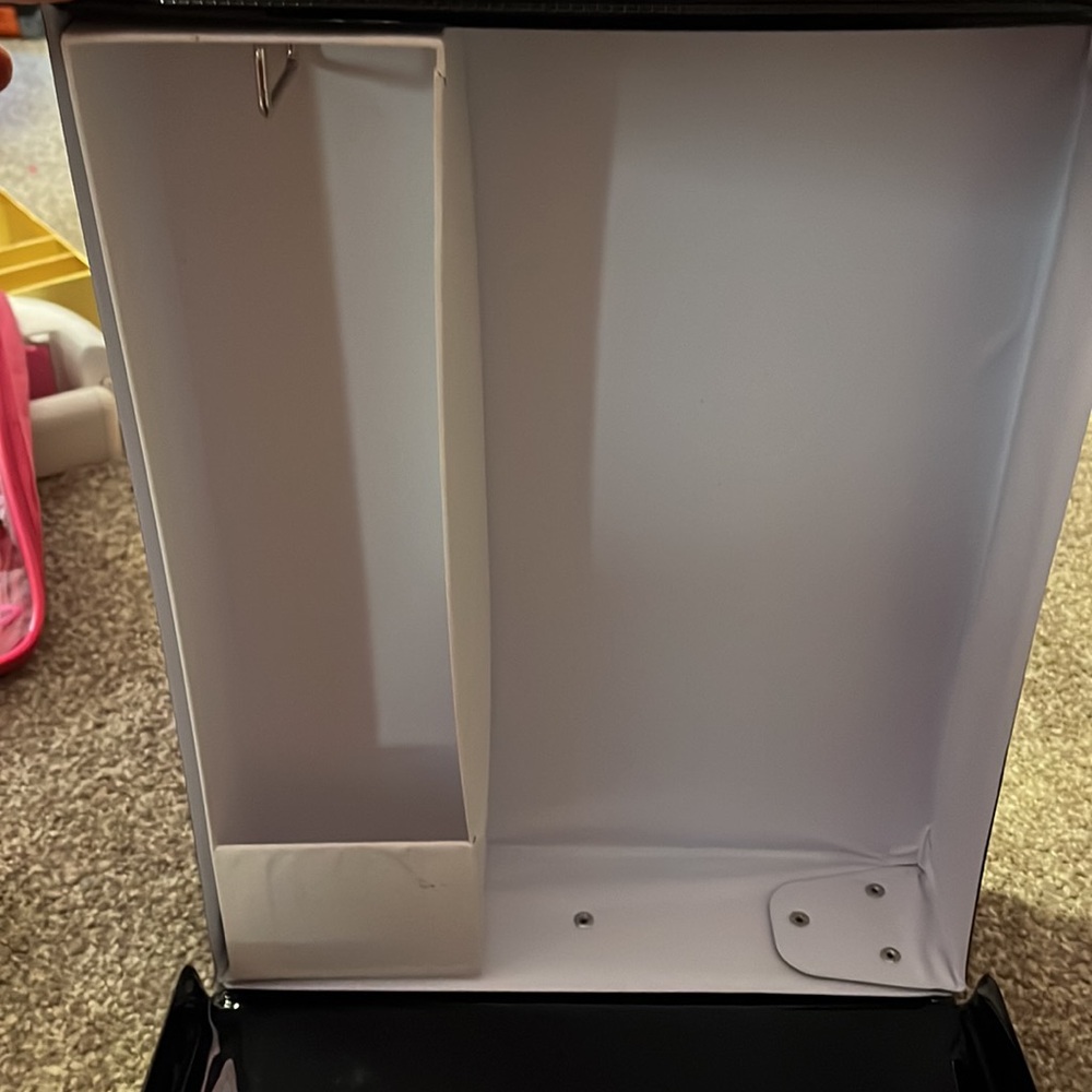 Barbie travel Case - Picture 5 of 7